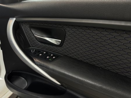 2015 BMW 3-Series - photo 12