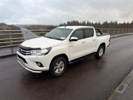 2020 Toyota Hilux - photo 13