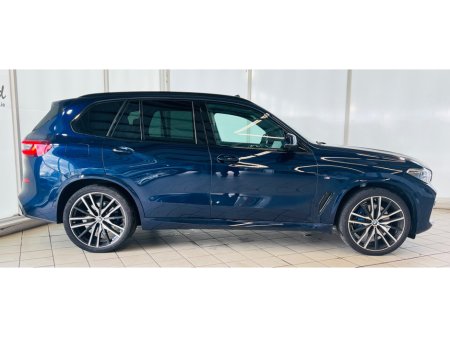 2023 BMW X5 - photo 2