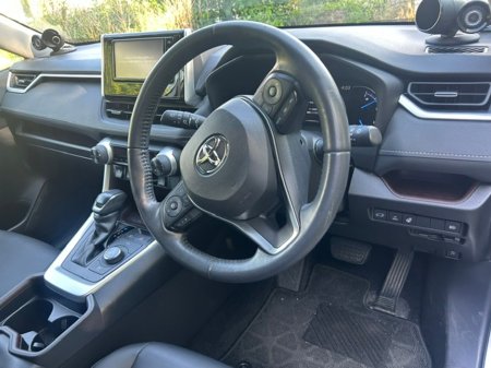 2019 Toyota RAV4 - photo 13
