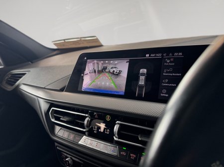 2021 BMW 1-Series - photo 14