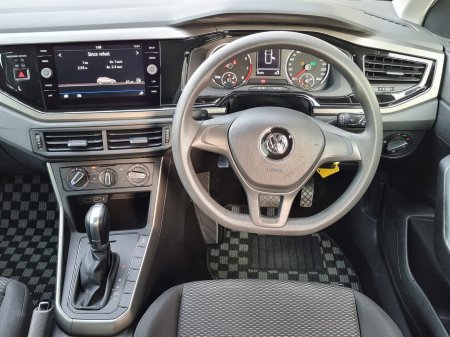 2018 Volkswagen Polo - photo 17