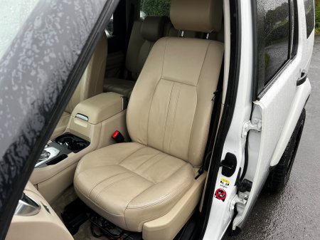2015 Land Rover Discovery - photo 7