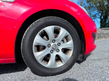 2013 Opel Astra - photo 18