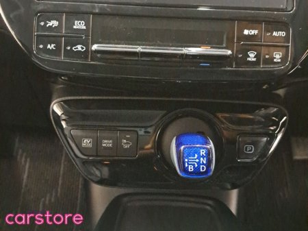 2020 Toyota Prius - photo 16