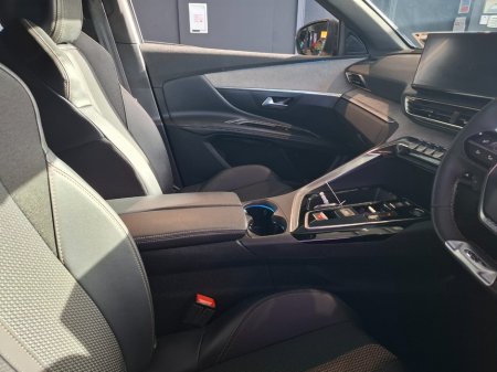 2023 Peugeot 3008 - photo 16