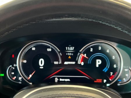 2018 BMW 5-Series - photo 9