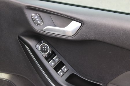 2021 Ford Fiesta - photo 15
