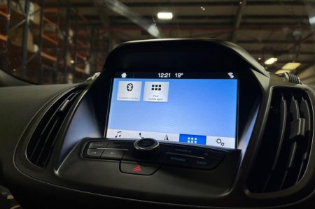 2019 Ford Kuga - photo 32