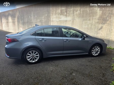 2021 Toyota Corolla - photo 3