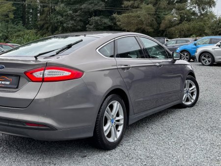 2015 Ford Mondeo - photo 13