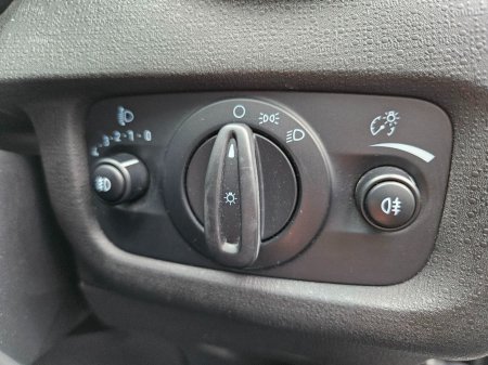 2017 Ford Fiesta - photo 21