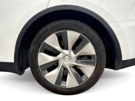 2023 Tesla Model Y - photo 7