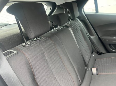 2021 Peugeot 2008 - photo 8