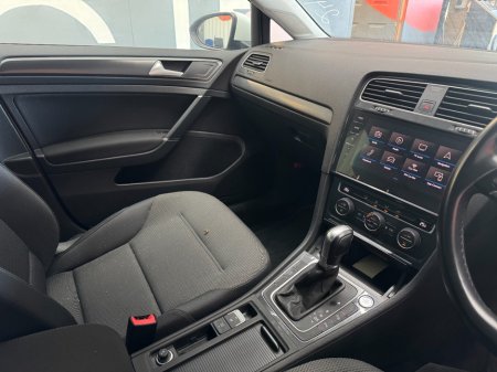 2019 Volkswagen Golf - photo 10