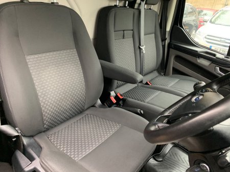 2022 Ford Transit Custom - photo 17