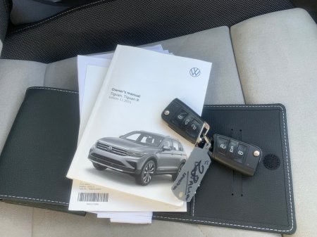 2022 Volkswagen Tiguan - photo 34