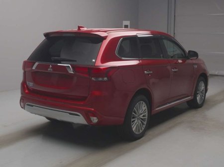 2018 Mitsubishi Outlander - photo 3