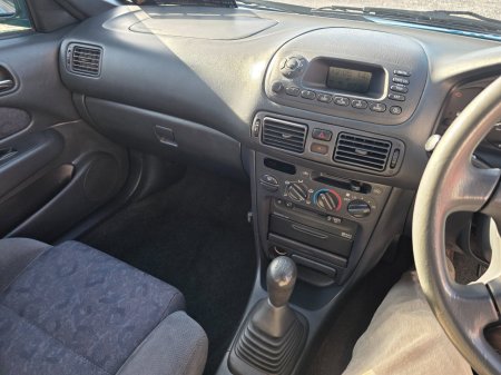 2001 Toyota Corolla - photo 10