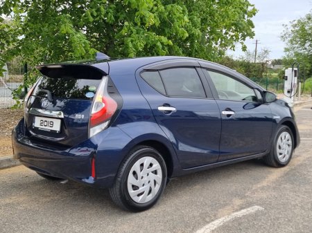 2019 Toyota Aqua - photo 9