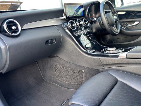 2020 Mercedes-Benz C-Class - photo 6