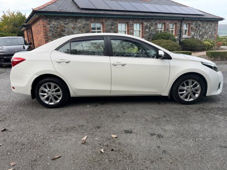 2015 Toyota Corolla - photo 6