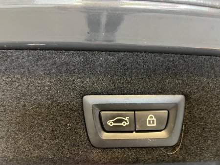 2021 BMW 7-Series - photo 14