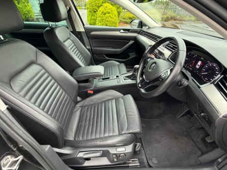 2019 Volkswagen Passat - photo 10