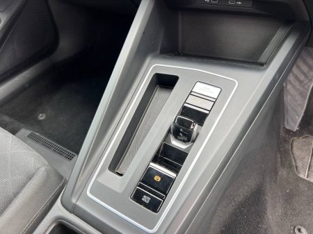 2023 Volkswagen Golf - photo 11