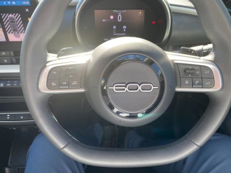 2025 Fiat 600 - photo 16