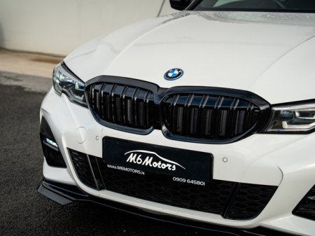2022 BMW 3-Series - photo 6