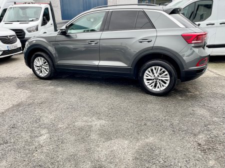 2023 Volkswagen T-Roc - photo 20