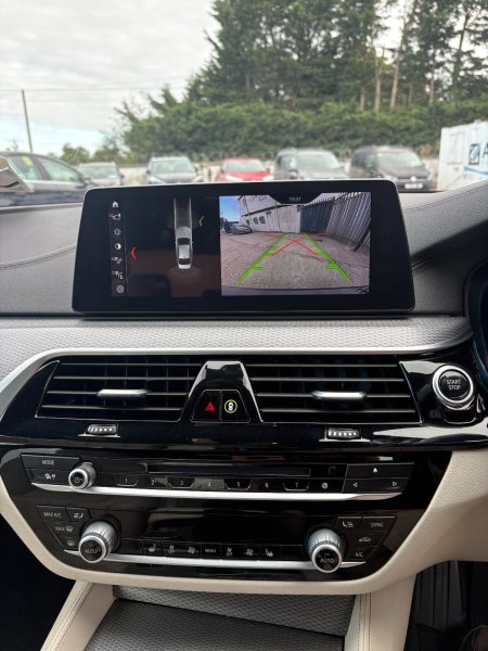 2018 BMW 5-Series - photo 9