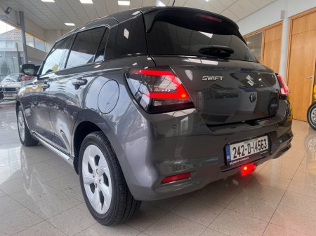 2024 Suzuki Swift - photo 13