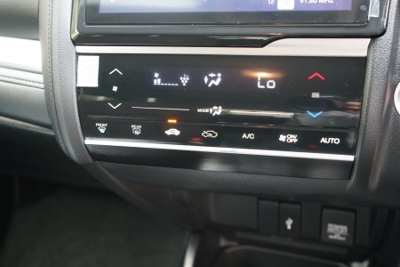 2017 Honda Fit - photo 19