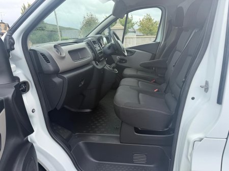 2018 Renault Trafic - photo 12
