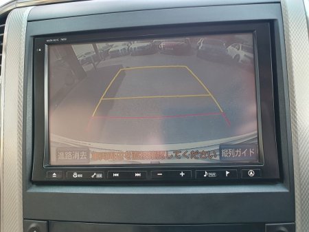 2013 Toyota Alphard - photo 15