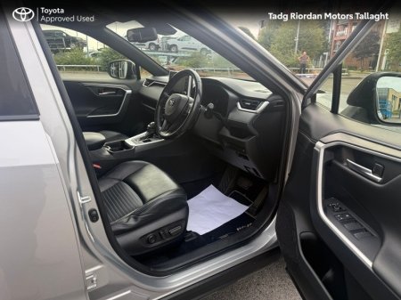 2019 Toyota RAV4 - photo 11