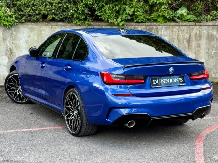 2022 BMW 3-Series - photo 9