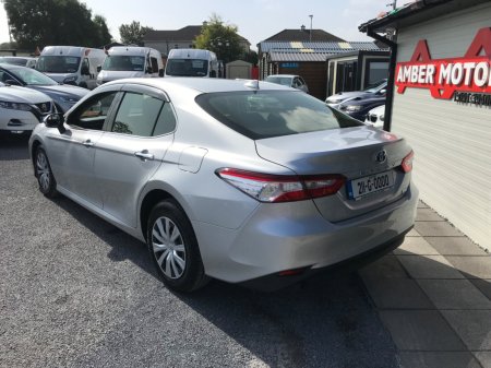 2021 Toyota Camry - photo 4