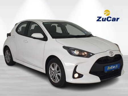2024 Toyota Yaris Yaris Hybrid Luna