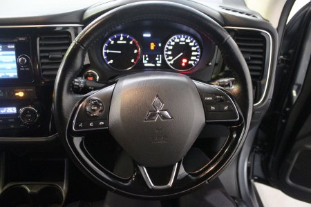 2016 Mitsubishi Outlander - photo 21