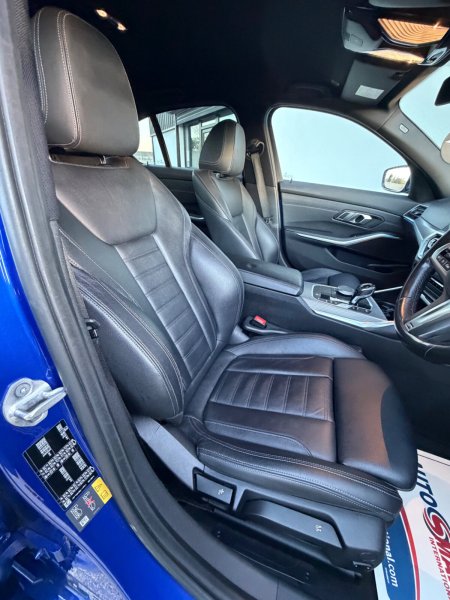 2021 BMW 3-Series - photo 18