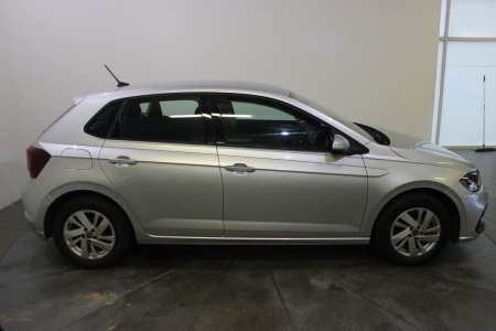 2022 Volkswagen Polo - photo 2
