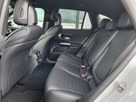 2027 Mercedes-Benz GLC - photo 8