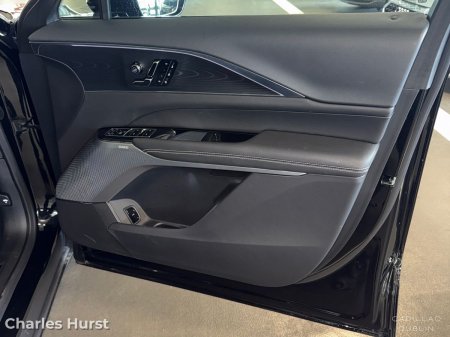2026 Cadillac Lyriq - photo 39