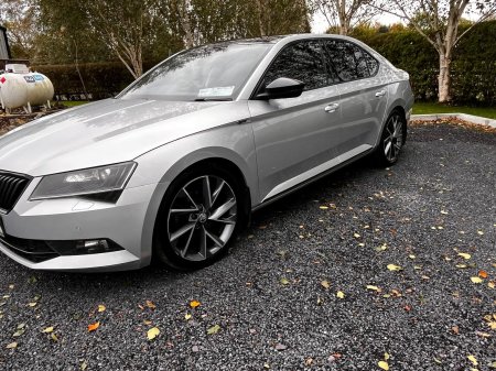 2019 Skoda Superb - photo 11