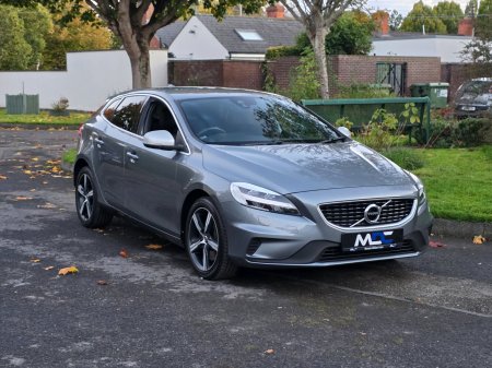 2018 Volvo V40 - photo 2