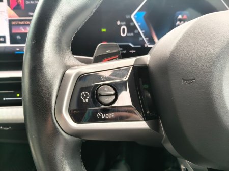 2024 BMW 5-Series - photo 17