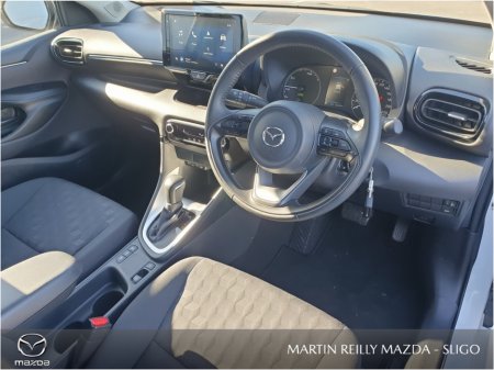 2025 Mazda Mazda2 - photo 9